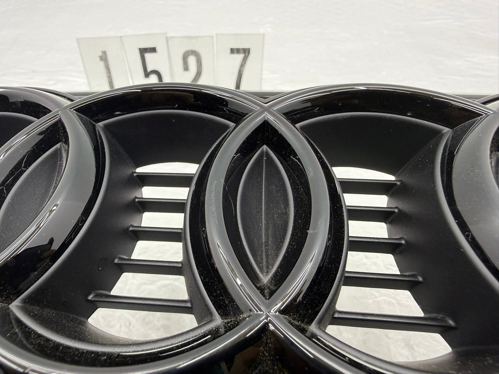 8LA853651H, 1527, AUDI Q2 GA Kühlergrill  schwarz
