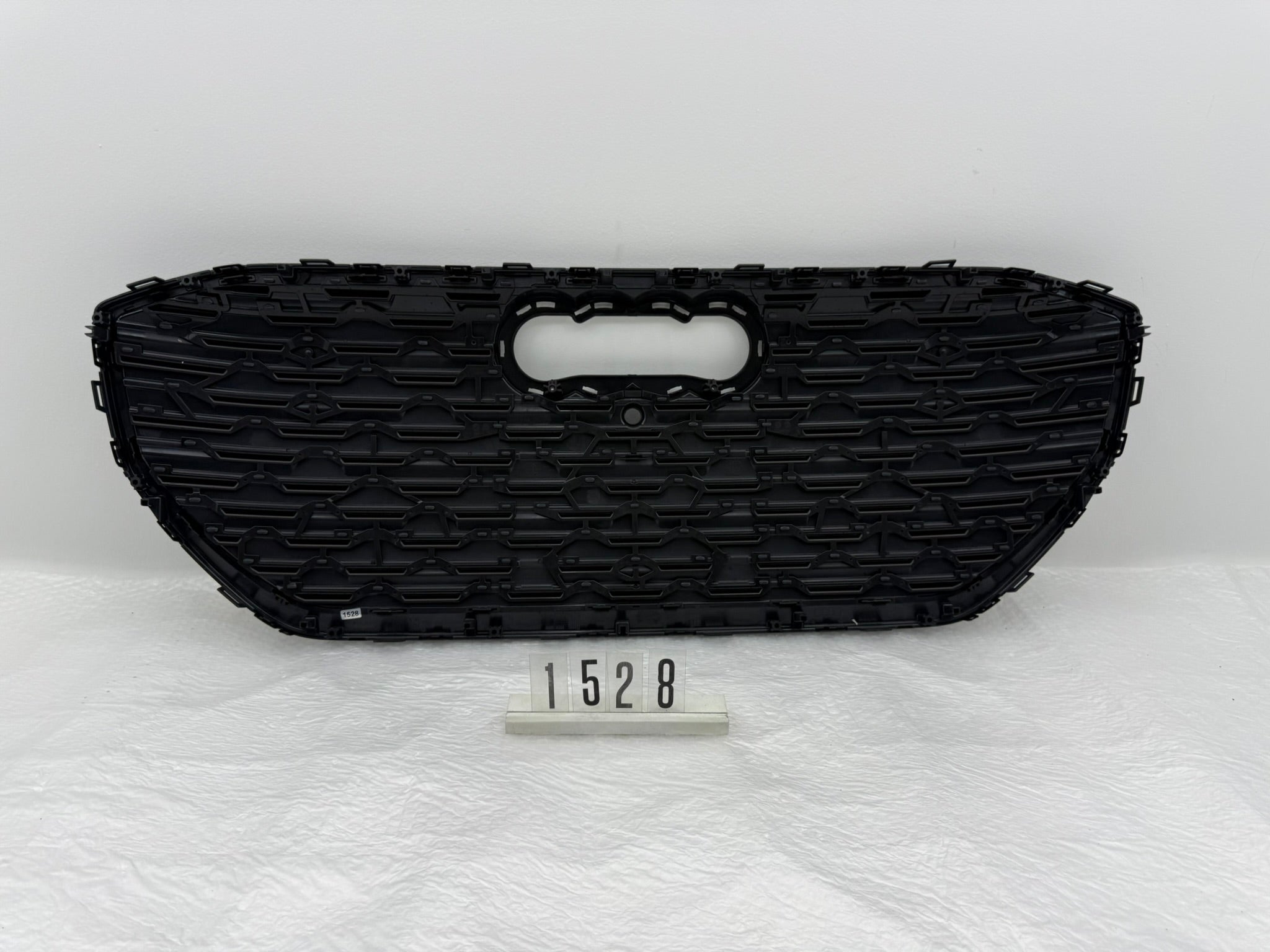 89A853651B 3DA, 1528, Audi Q4 E-Tron Kühlergrill Schwarz