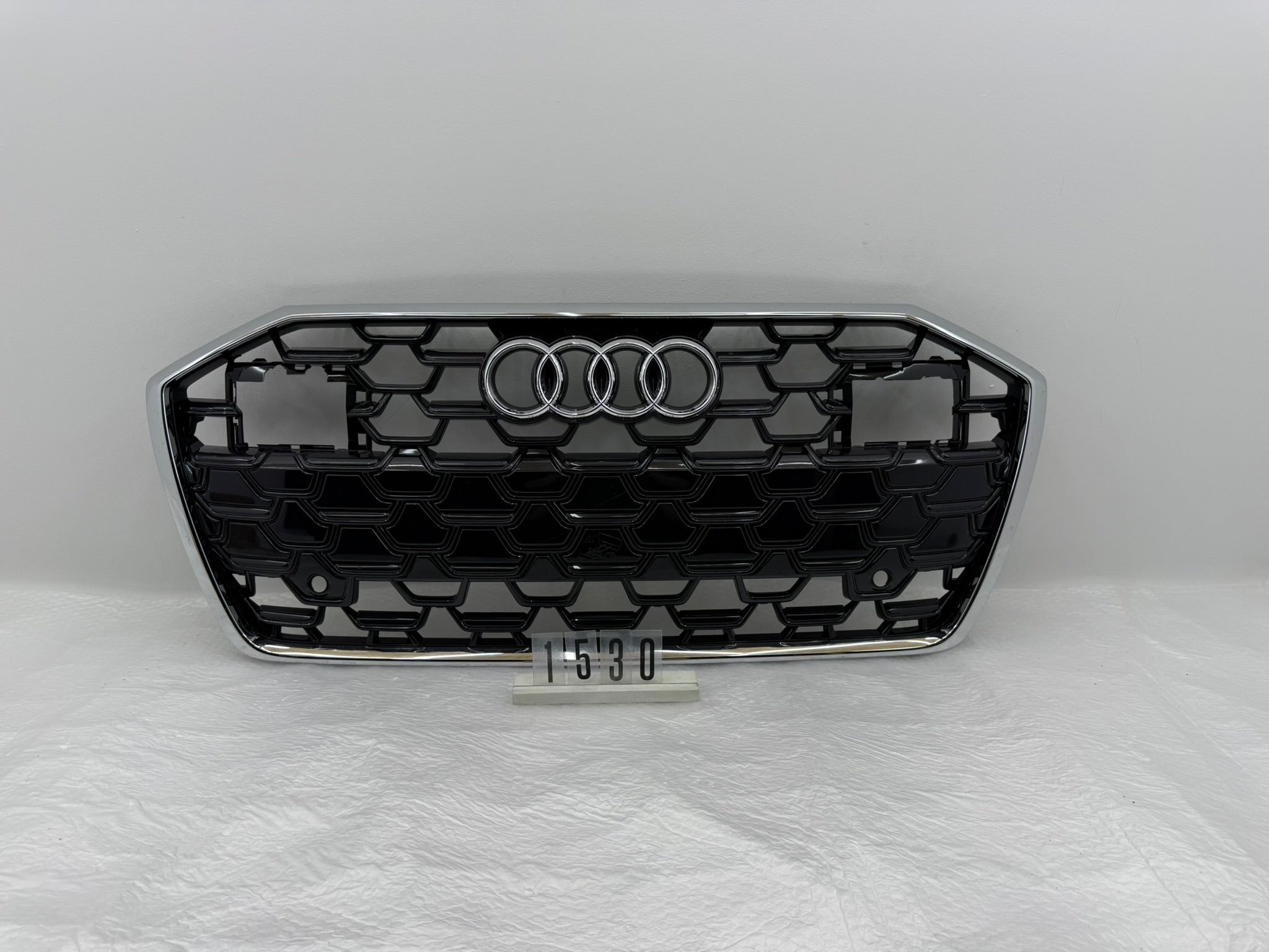 1 Kühlergrills