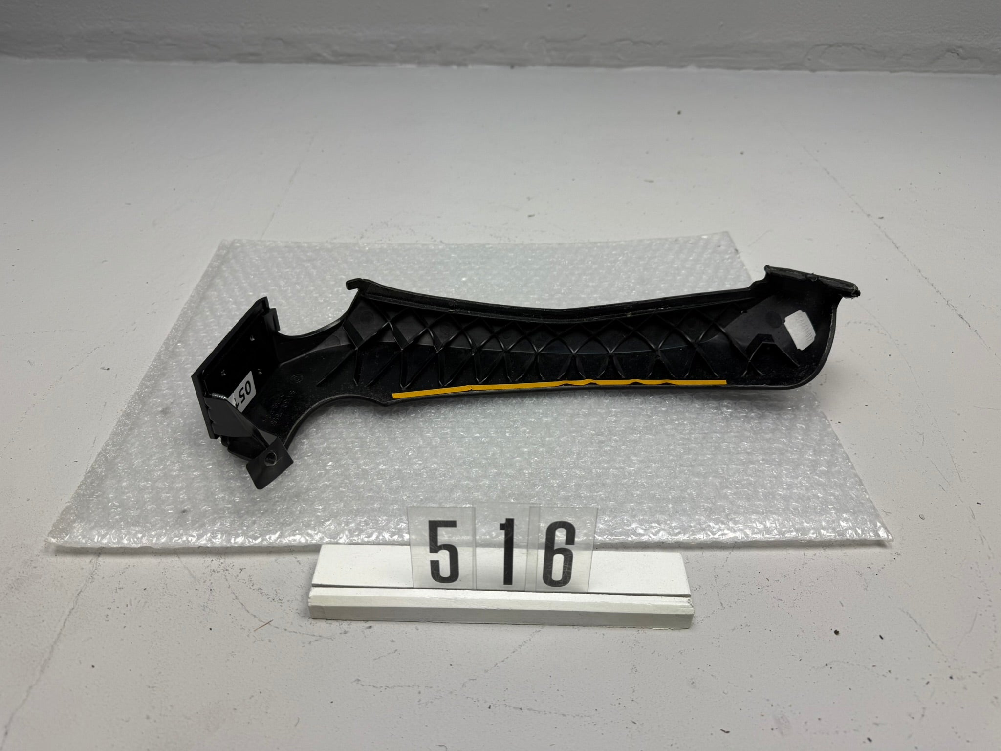 84139416881, 516, BMW Telefonhalterung BMW E46