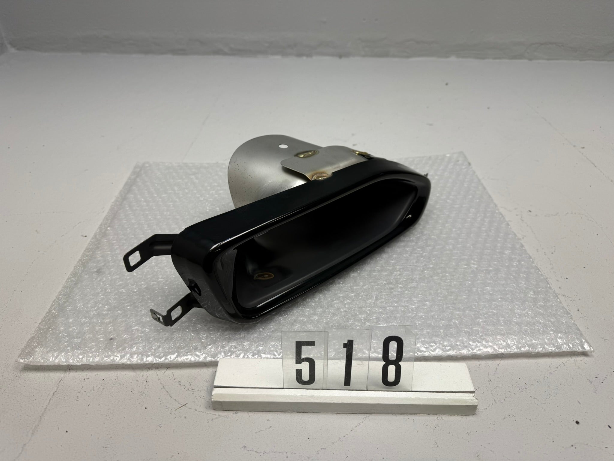 8064764, 518, BMW 7 G11 Auspuffendrohr Rechts