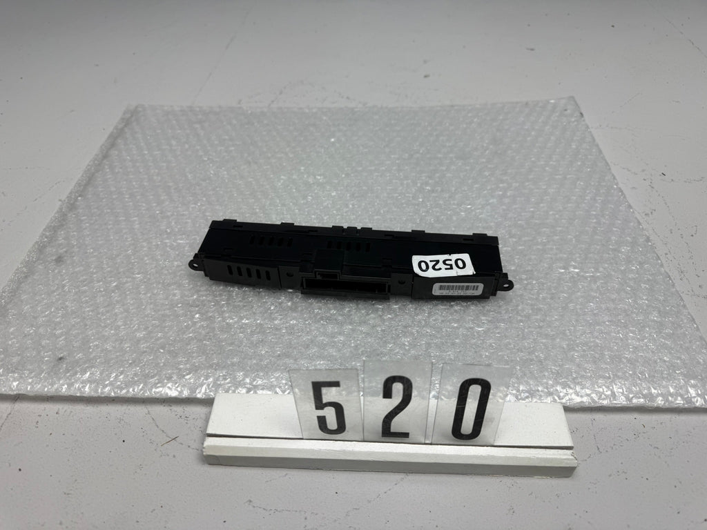 6914737, 520, BMW 3 E46 Schalter Sitzheizung Sitzheizungsschalter