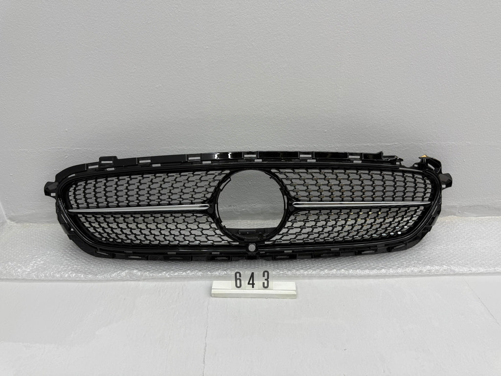 A 238 888 20.00; 643 Mercedes AMG E-Klasse Diamant Kühlergrill