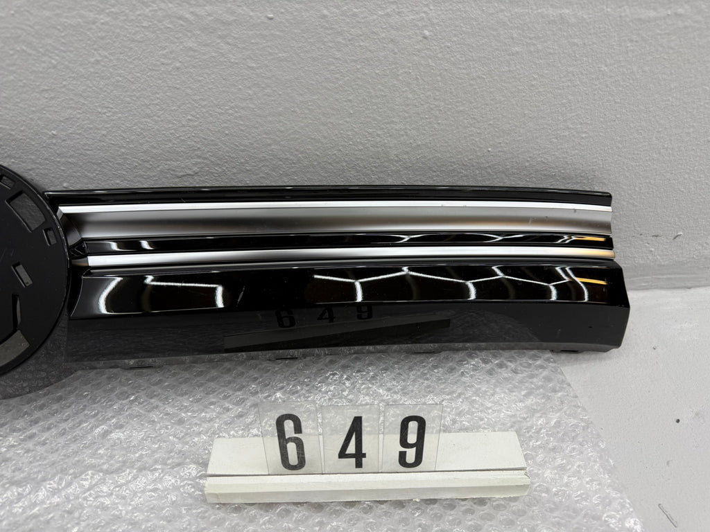 2K7 853 655; 649 VW Caddy Kühlergrill