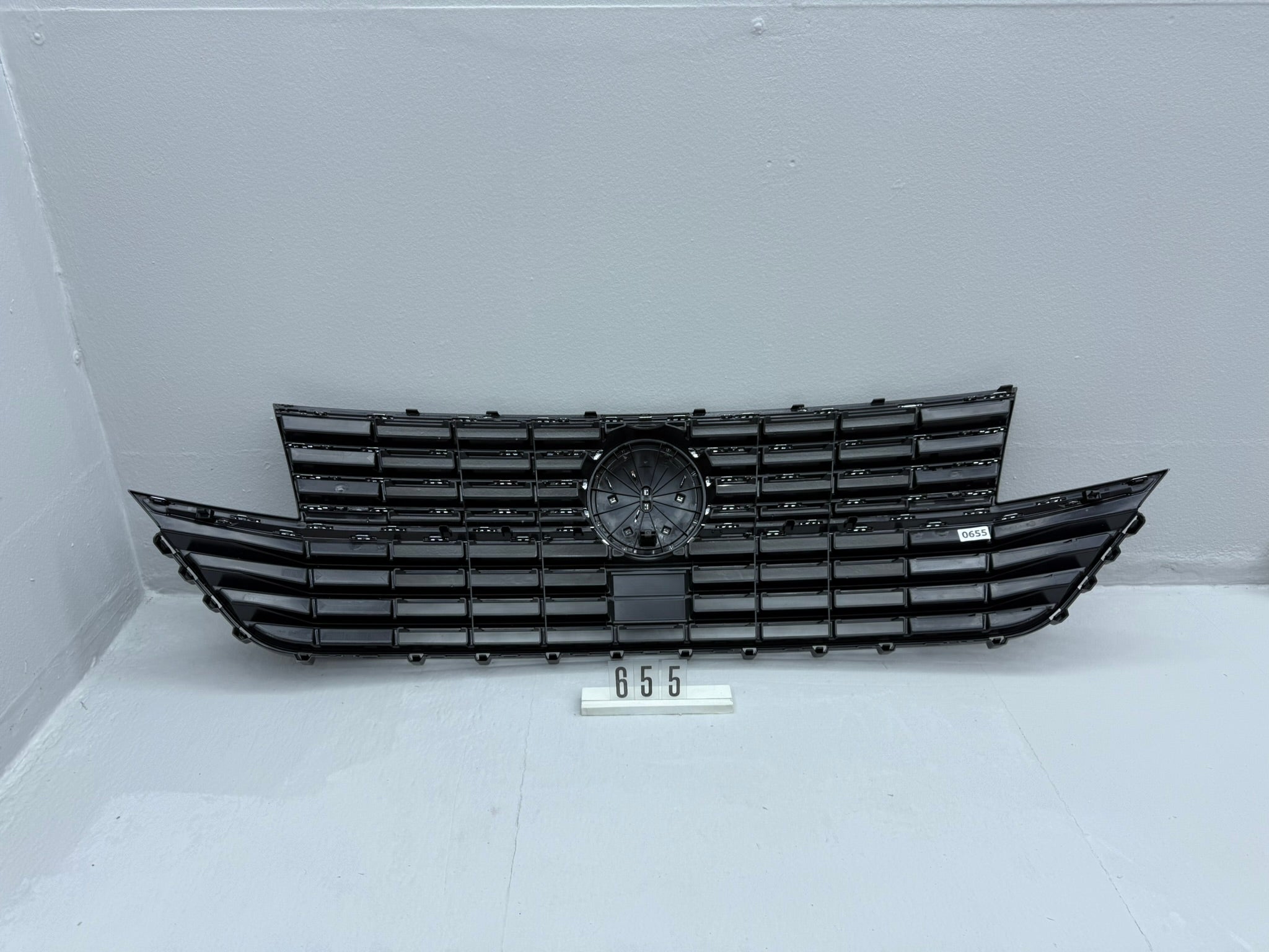 7LA.853.651 B, 655, VW T6.1 Multivan Kühlergrill