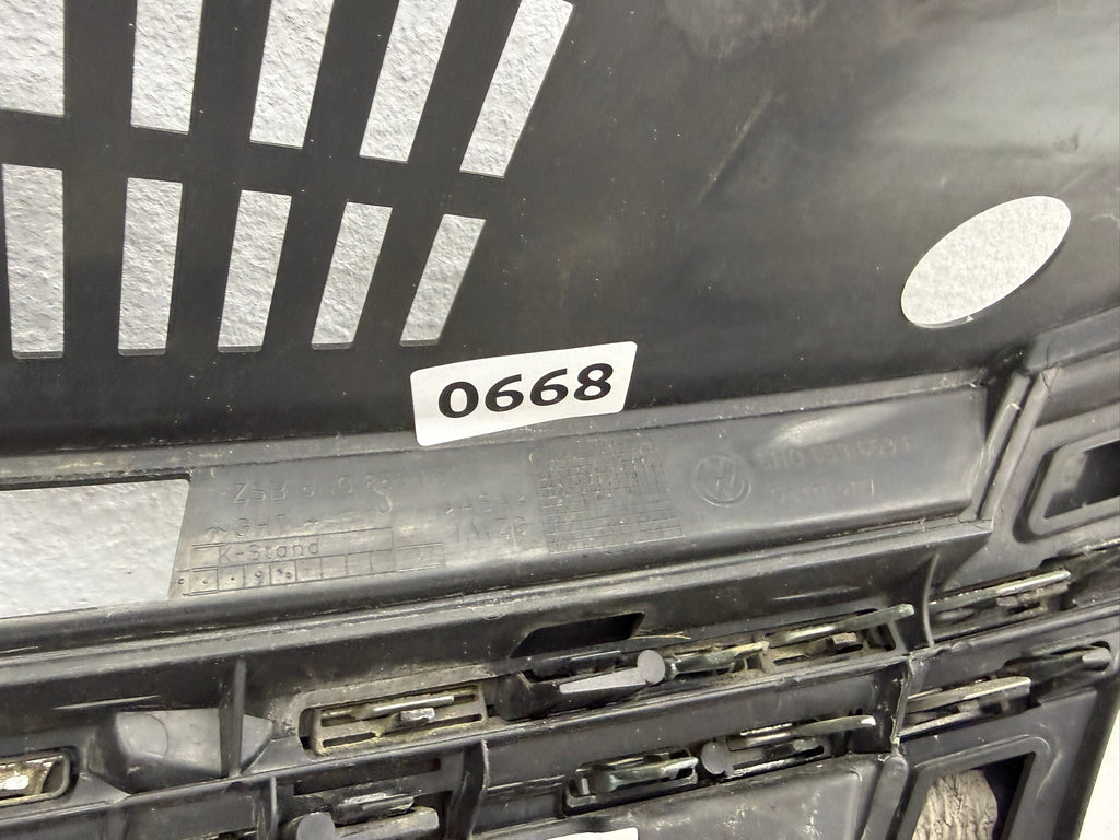 5N0 853 653 F, 668, VW Tiguan 5N2 Kühlergrill