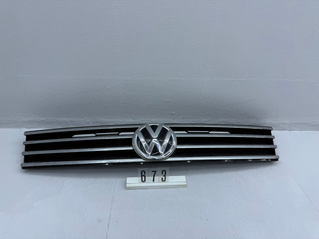 7P6 853 651 L, 673, VW TOUAREG 7P Kühlergrill
