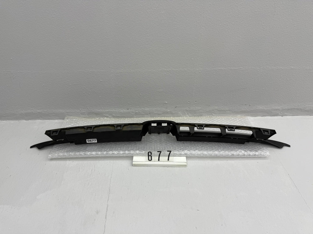 2GS 853 651 A, 677, Volkswagen Polo VI Kühlergrill