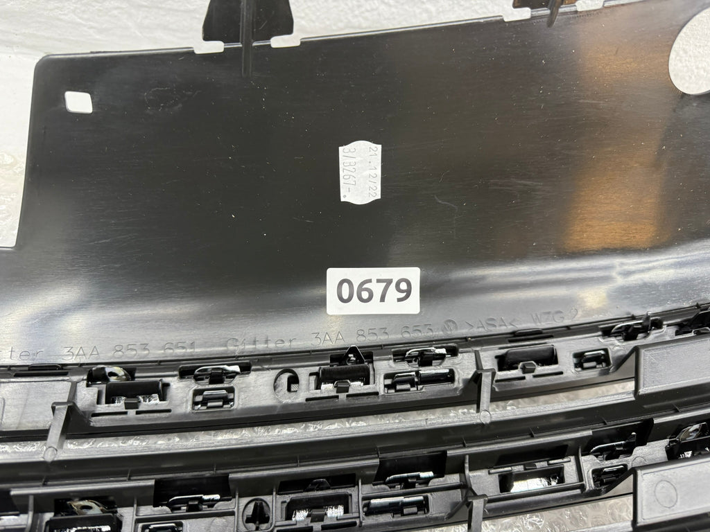 3AA 853 653, 679, Volkswagen PASSAT B7 Kühlergrill