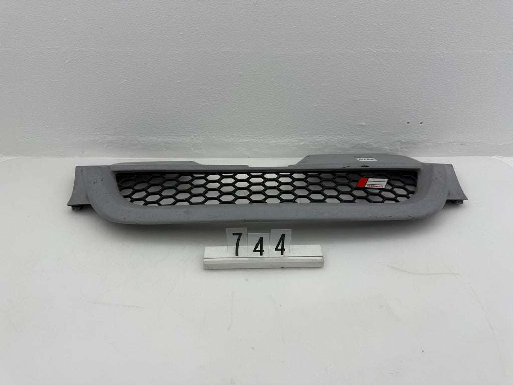 441661, 744, Kamei Kühlergrill (ohne VW-Emblem) für VW Golf V