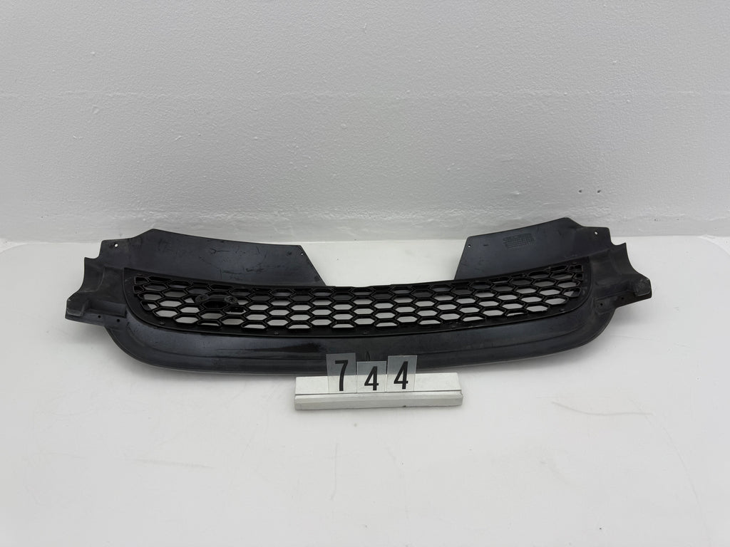 441661, 744, Kamei Kühlergrill (ohne VW-Emblem) für VW Golf V