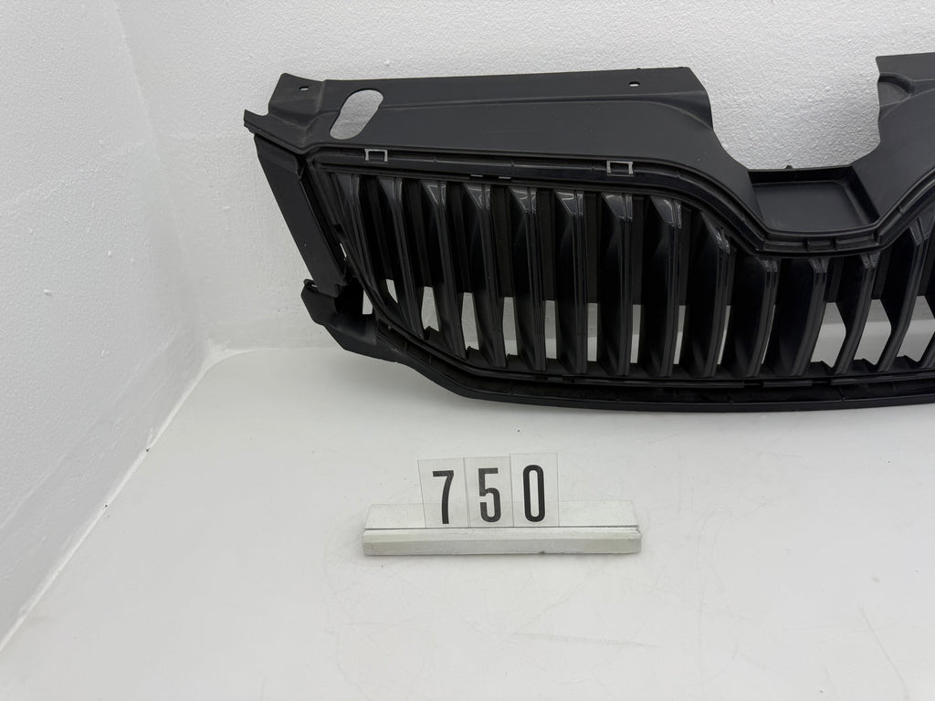 5E0 853 6523,  750,  Skoda Octavia Kühlergrill