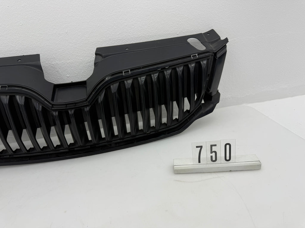5E0 853 6523,  750,  Skoda Octavia Kühlergrill