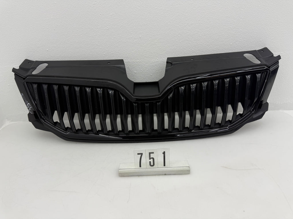 5E0 853 6523,  751,  Skoda Octavia 5E Kühlergrill