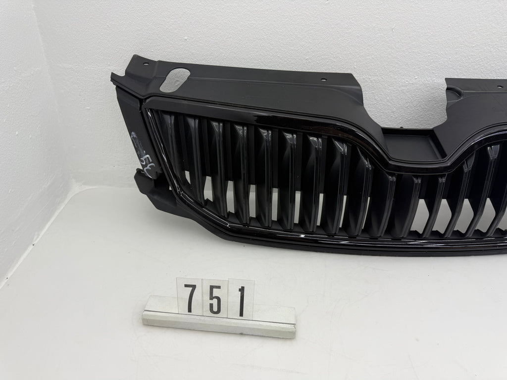5E0 853 6523,  751,  Skoda Octavia 5E Kühlergrill