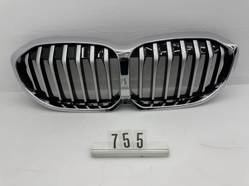 137258-10, 755  BMW 3er Kühlergrill