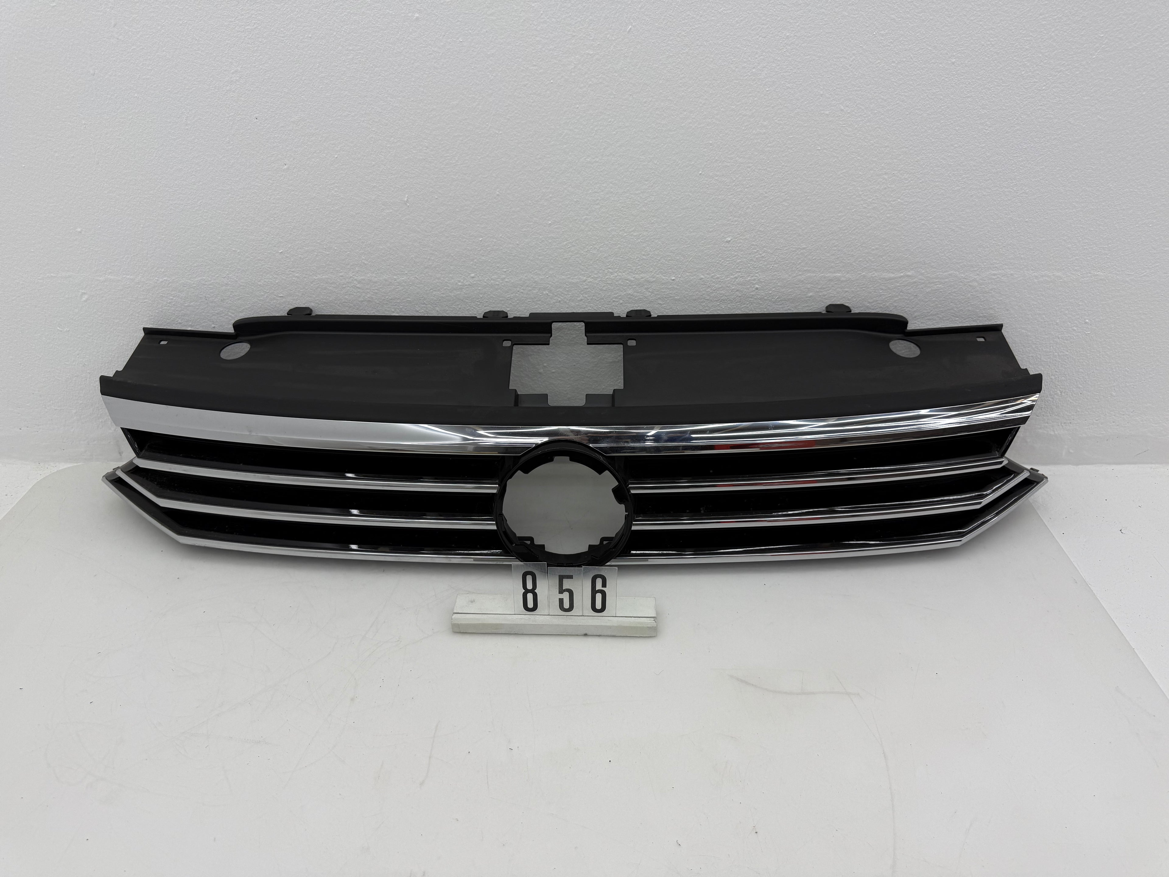 3G0 853 653, 856, VW Passat 3G B8 Kühlergrill