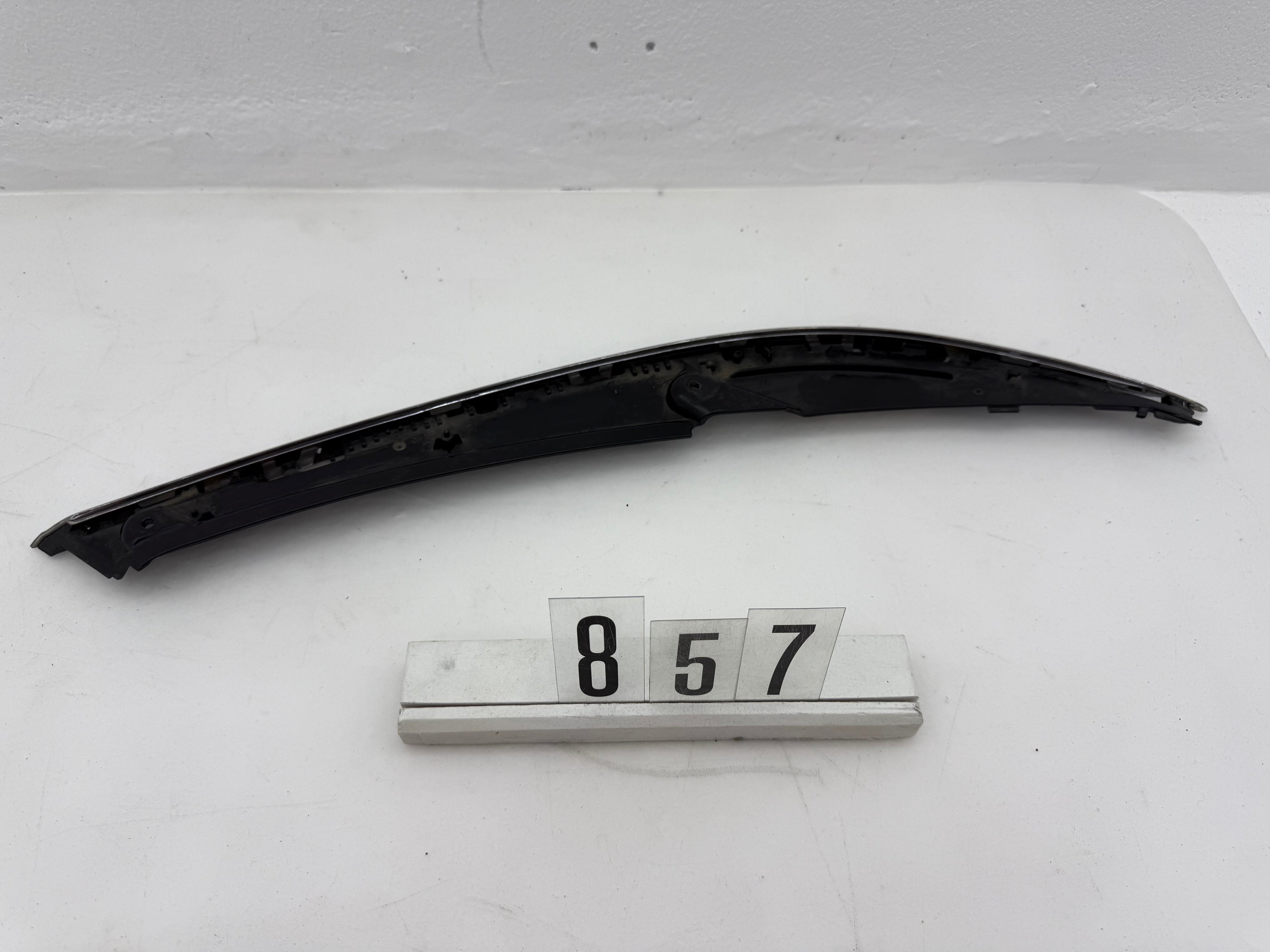 3G0941120B, 857, Volkswagen Passat Abdeckblende Rechts