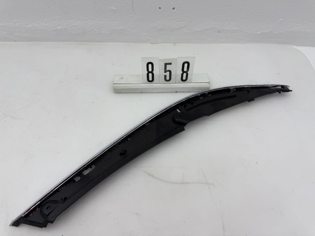 3G0941120B, 858, Volkswagen Passat Abdeckblende Rechts