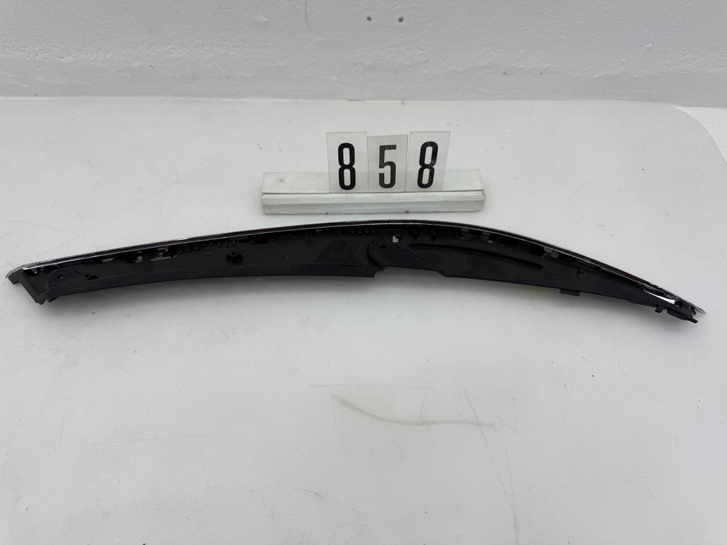 3G0941120B, 858, Volkswagen Passat Abdeckblende Rechts