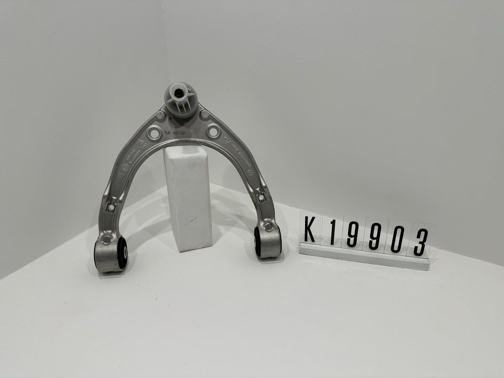7L8 407 021; K19 9 01-08; 1-8  AUDI PORSCHE Q7 VW beidseitig, oben  Aluminium; Konusmaß: 17mm Querlenker