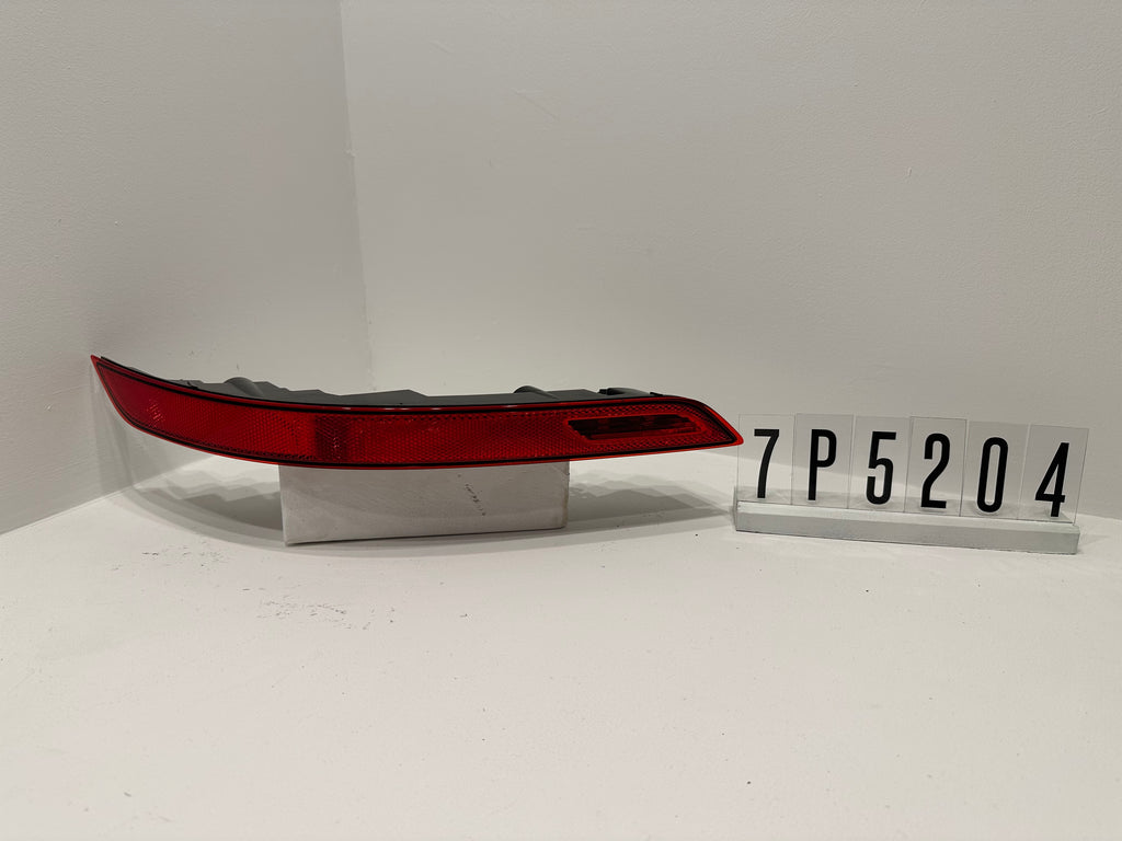7P5 945 702 B;  PORSCHE CAYENNE 92A NEBELSCHEINWERFER  HINTEN Rechts