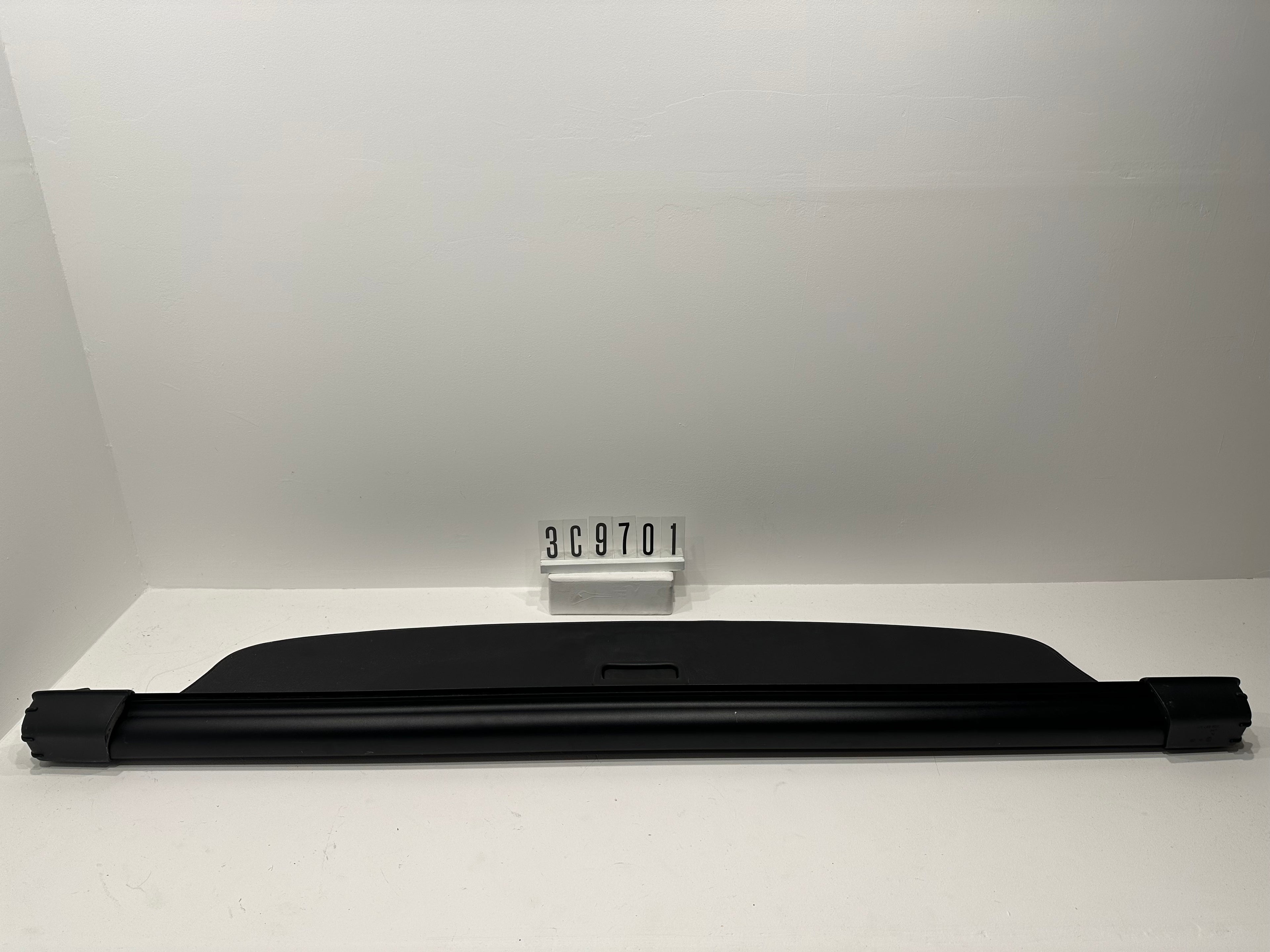 3C9  867 871; 3C9 7 01; 31 VW Passat Variant 2.0 TDI 3C/3CC Laderaumabdeckung