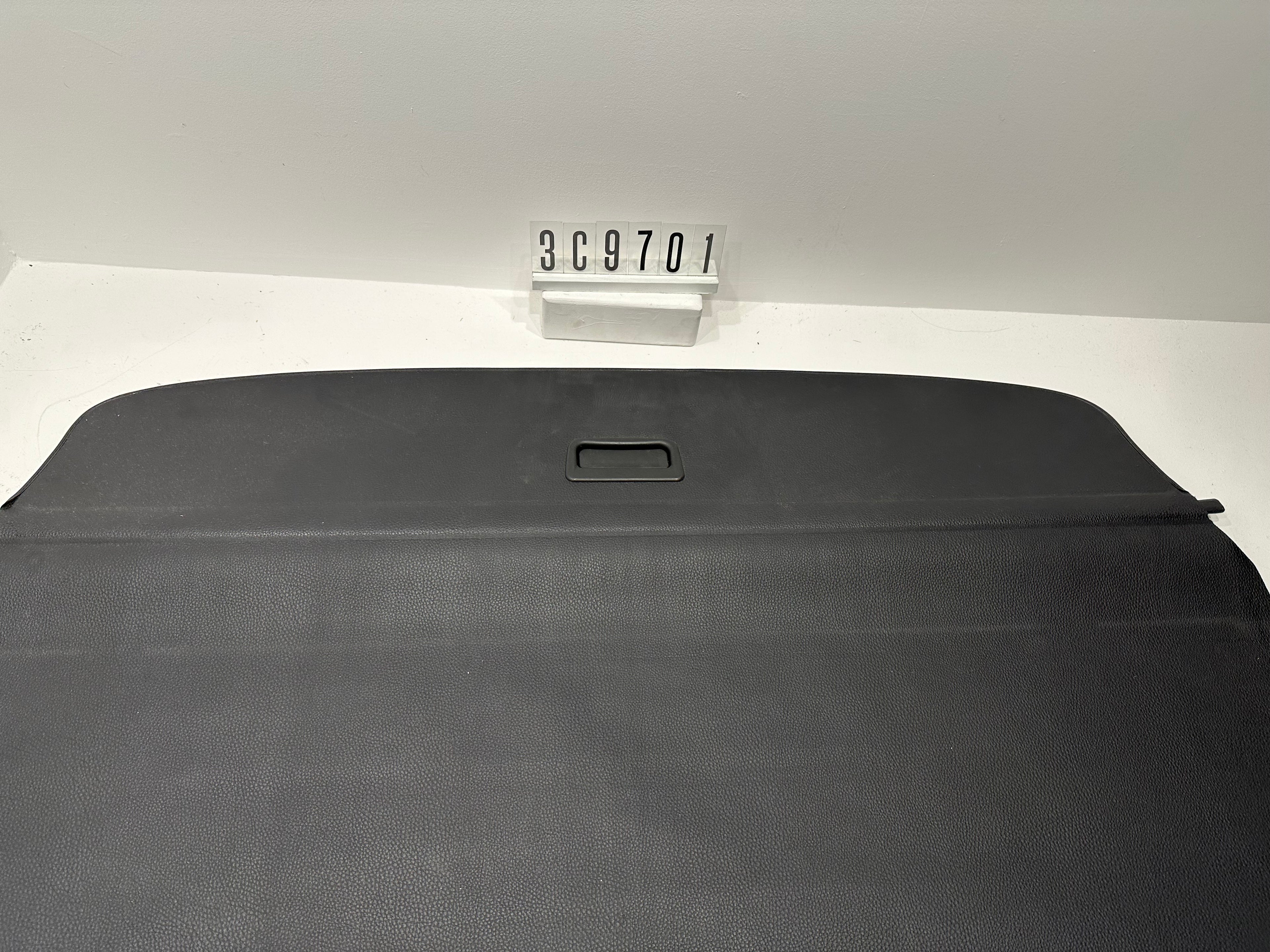 3C9  867 871; 3C9 7 01; 31 VW Passat Variant 2.0 TDI 3C/3CC Laderaumabdeckung