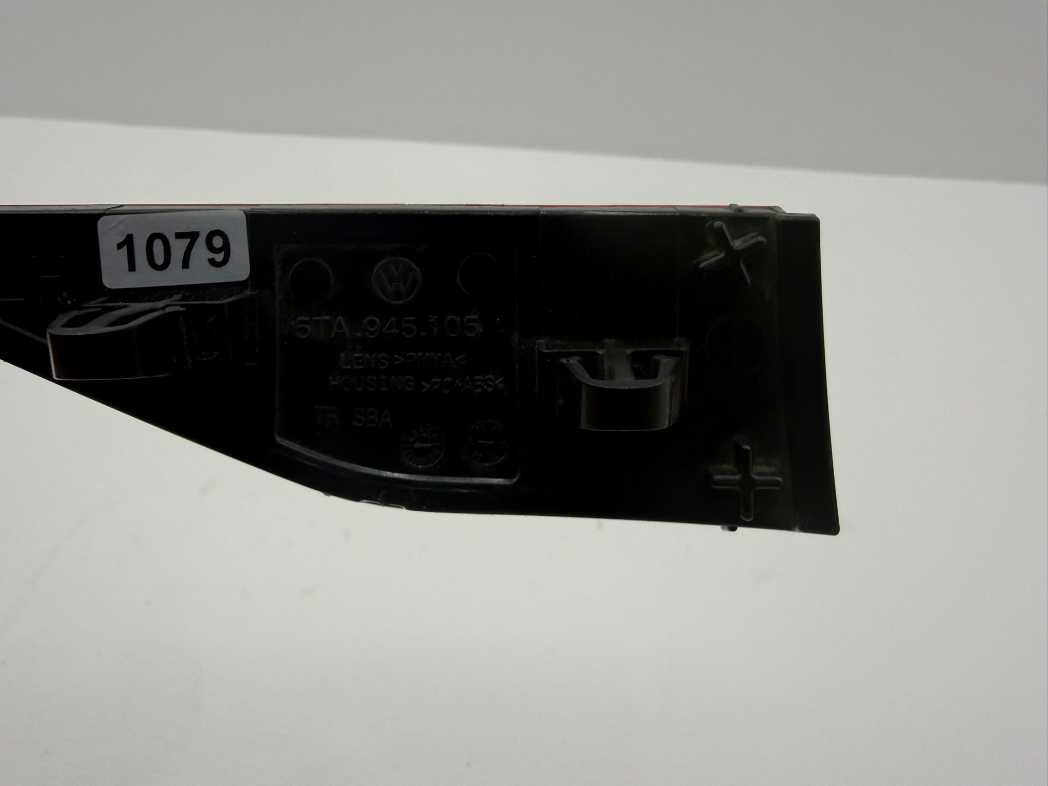 5TA945105, 1079, Volkswagen Touran Rückstrahler Links