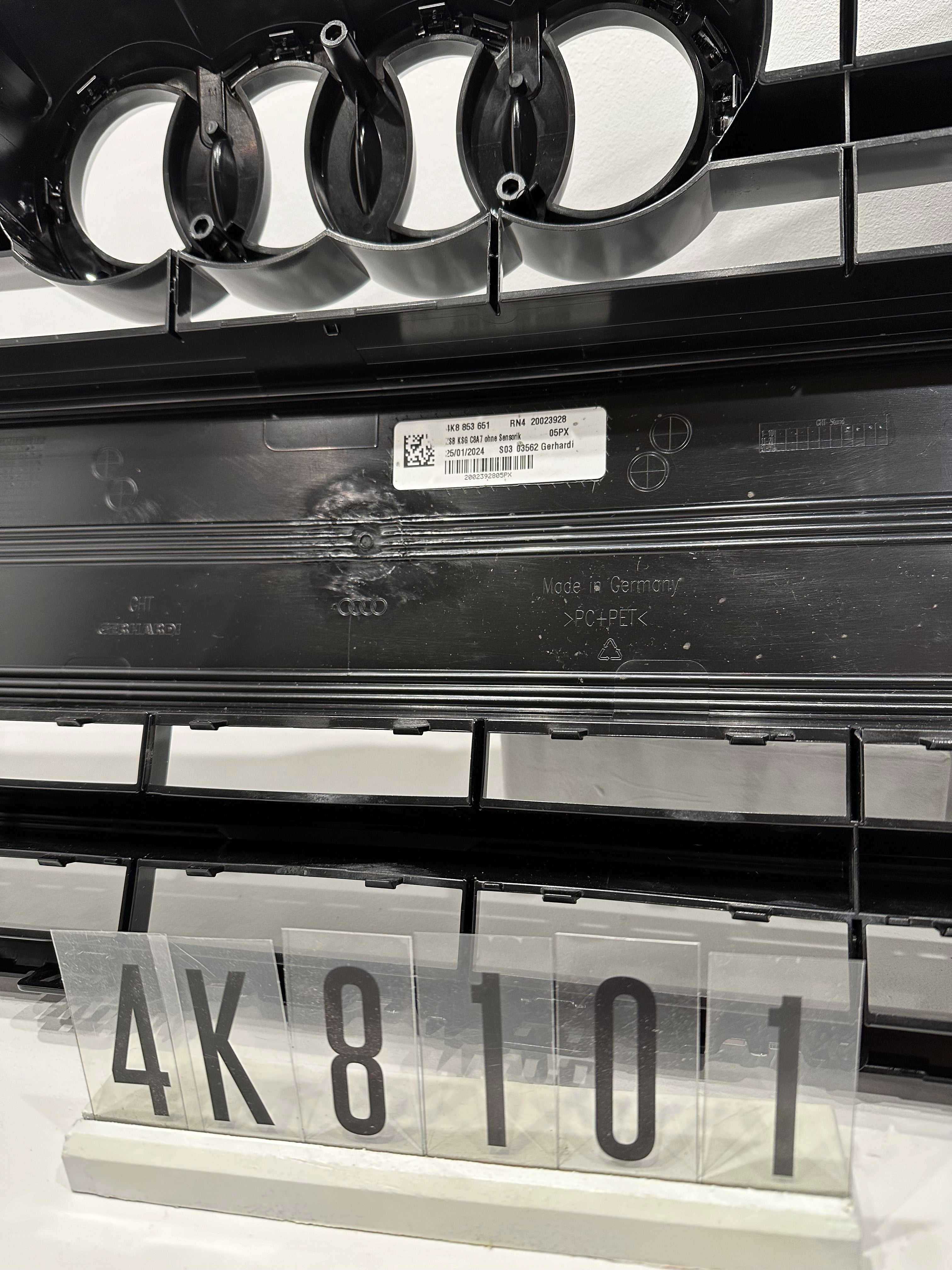 4K8853651A; 4K8 1 01; 41 Audi A7 4K8 ab 2017; Kühlergrill
