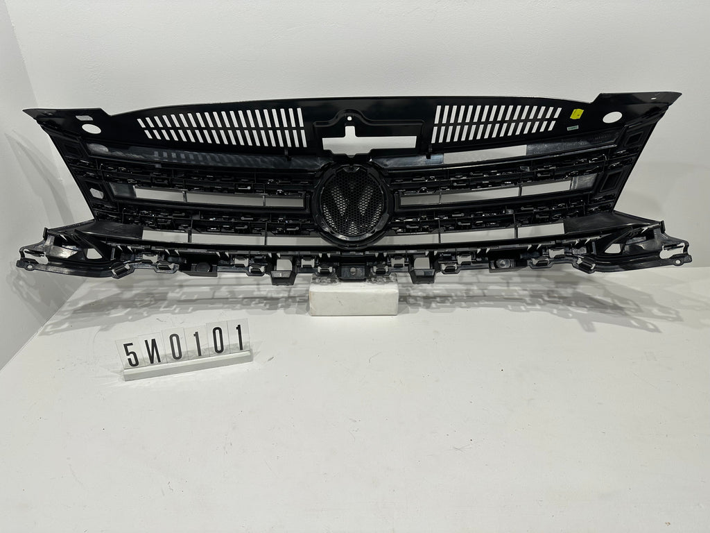 5N0 853 653 F; 5N0 1 01-02; 46/50 VW Tiguan 5N2  Kühlergrill