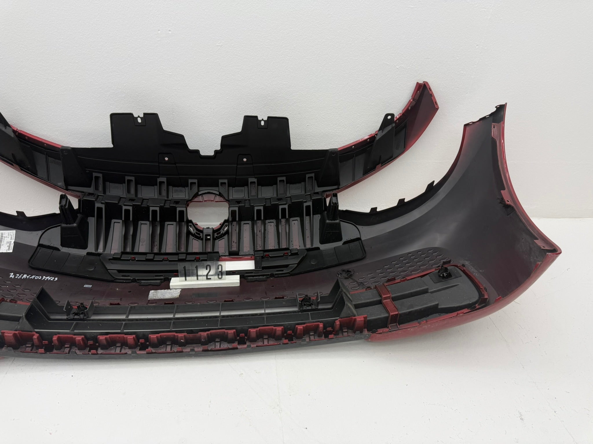 10A807221, 1123, VW ID.3 E1 10A Frontstoßstange Vorne