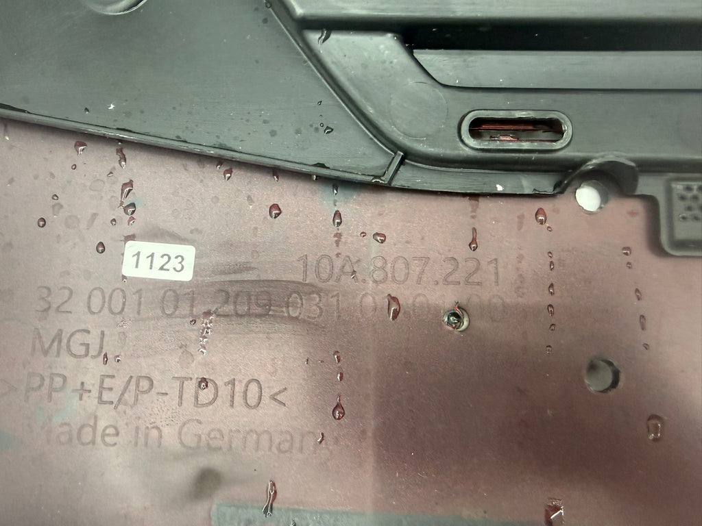 10A807221, 1123, VW ID.3 E1 10A Frontstoßstange Vorne