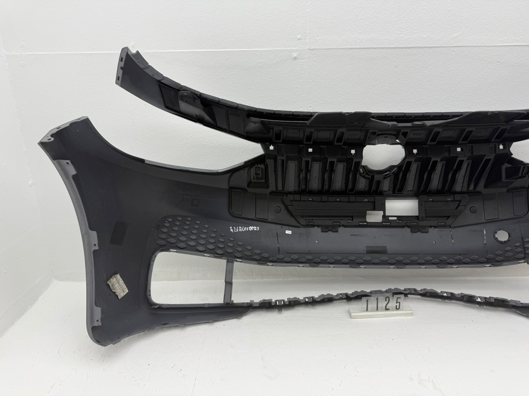 10A807221, 1125, VW ID.3 E1 10A Frontstoßstange Vorne