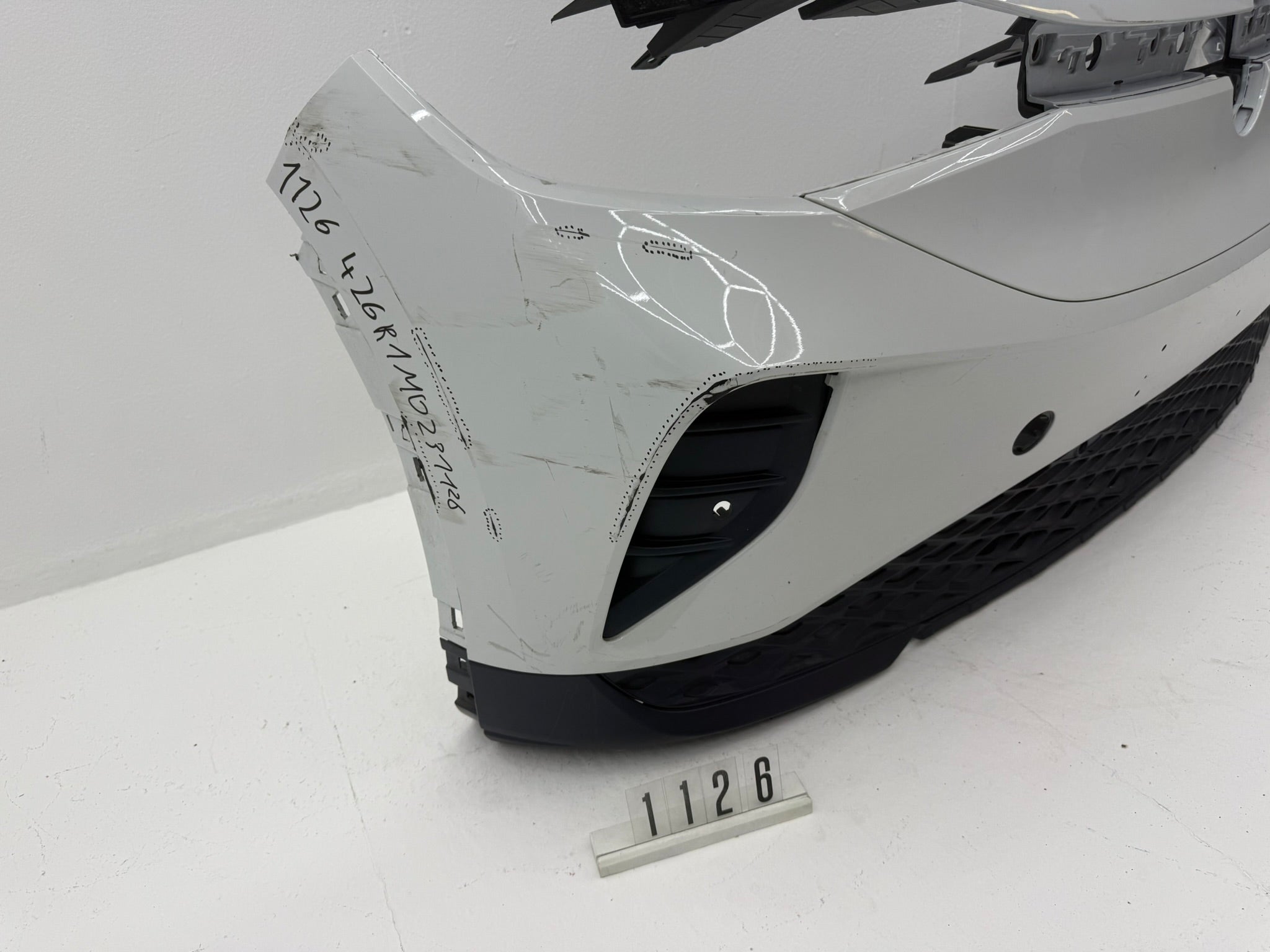 11A807217, 1126, Volkswagen ID.4  Frontstoßstange