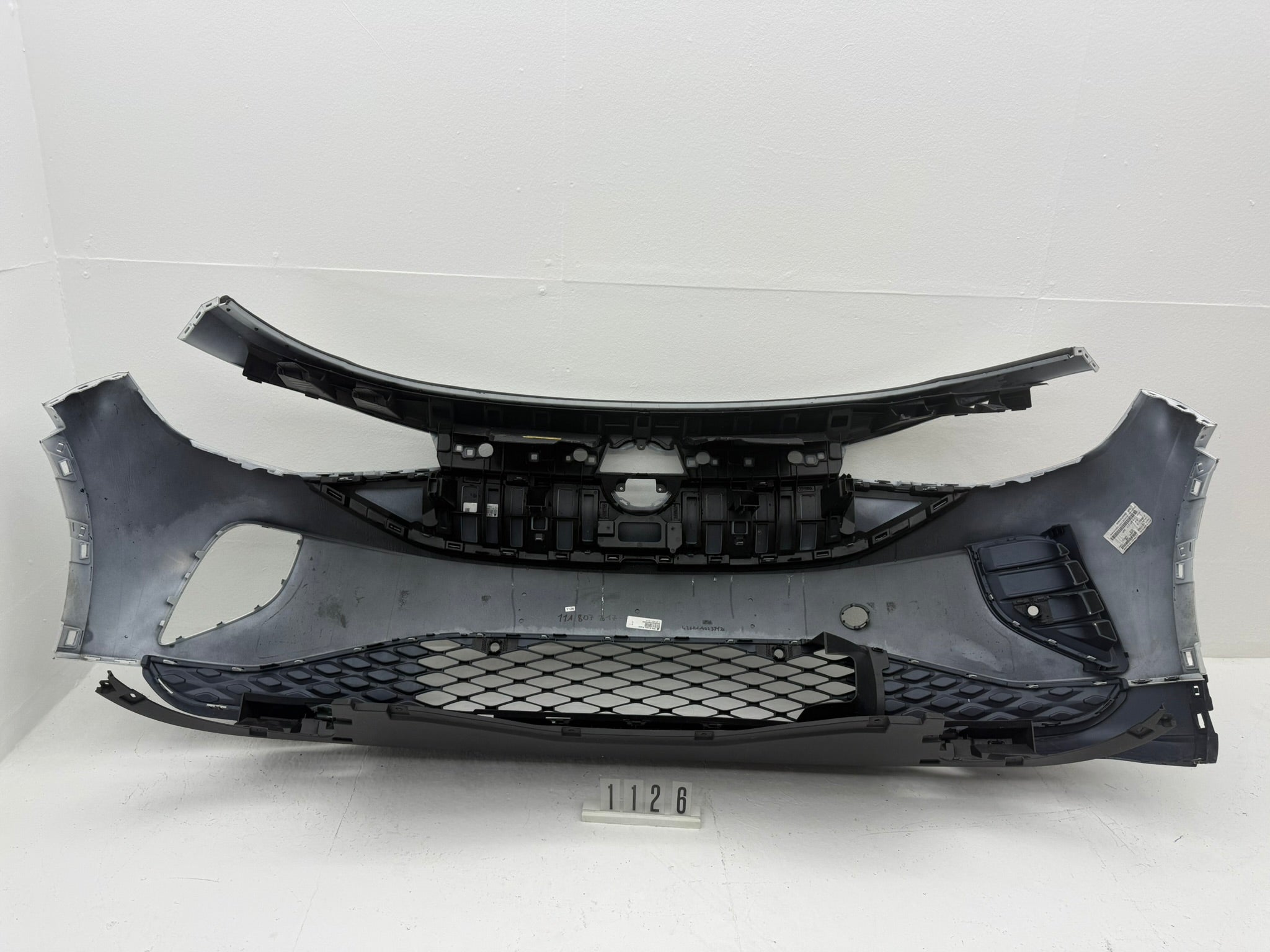 11A807217, 1126, Volkswagen ID.4  Frontstoßstange
