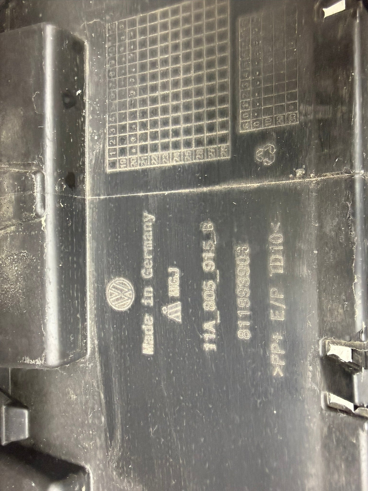 11A807217, 1126, Volkswagen ID.4  Frontstoßstange