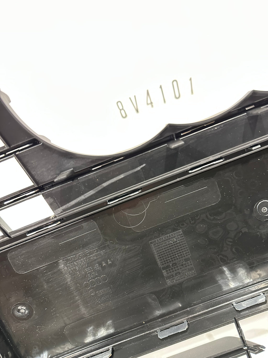 8V4 853 651 AC / 8V4 853 651 A A; 8V4 1 01; 68Audi A3 8V Facelift Kühlergrill Original 8V4 853 651 AC / 8V4 853 651 A A