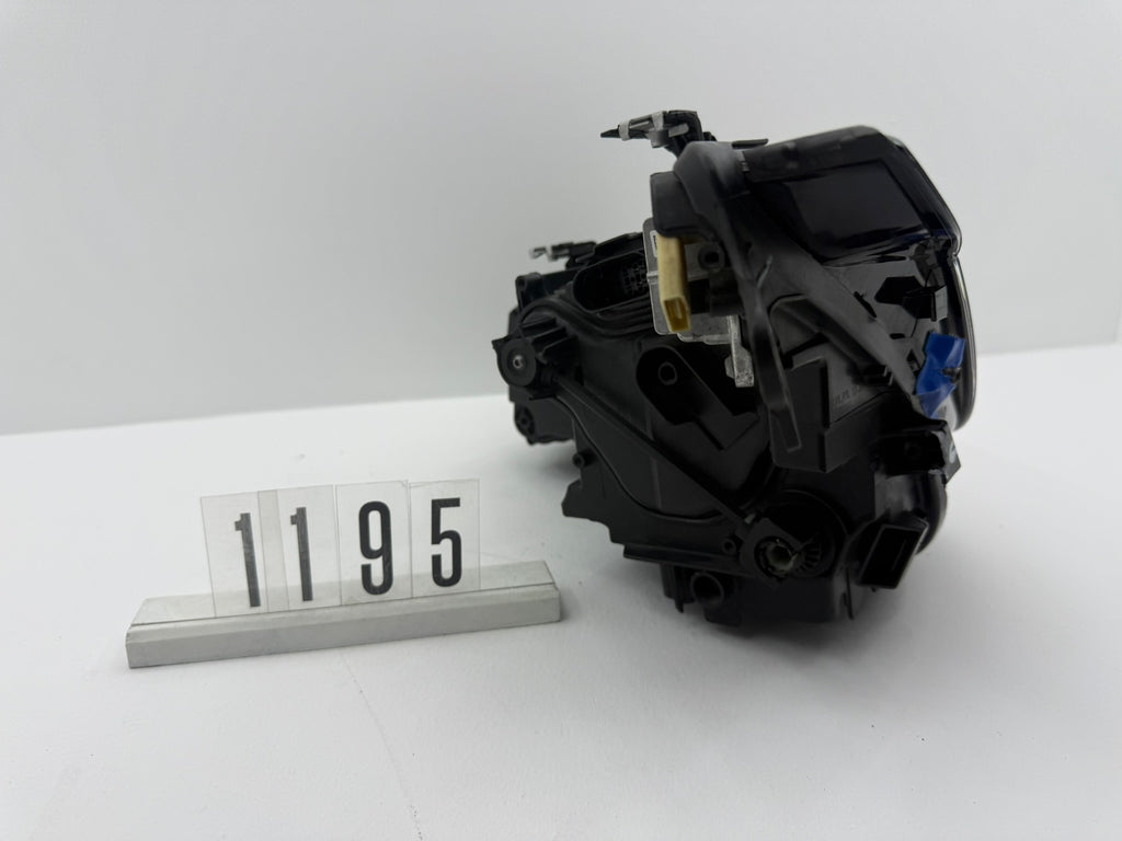 5H1941060A, 1196, VW Golf VIII GTI Rechts Scheinwerfer Headlight