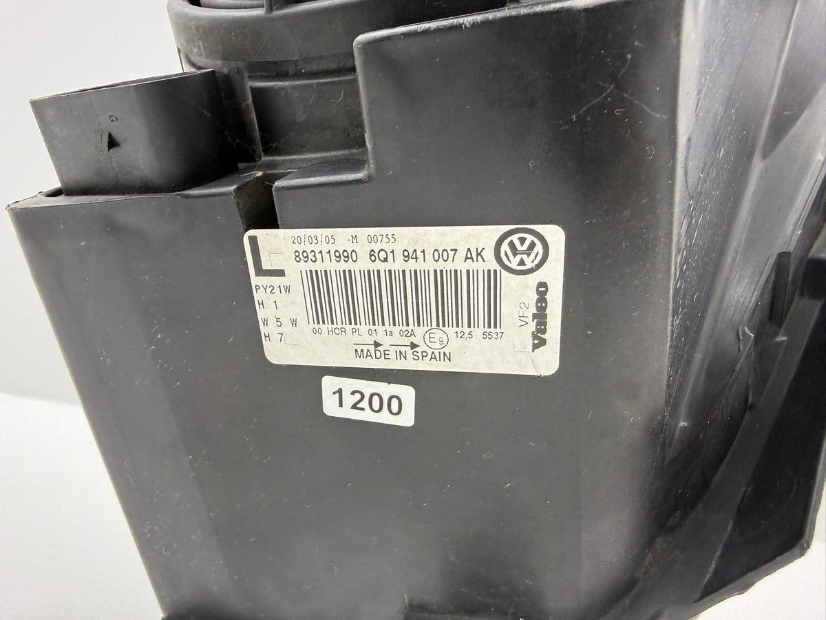 6Q1941007AK, 1200, Original VW Polo 9N3 Scheinwerfer links Halogen