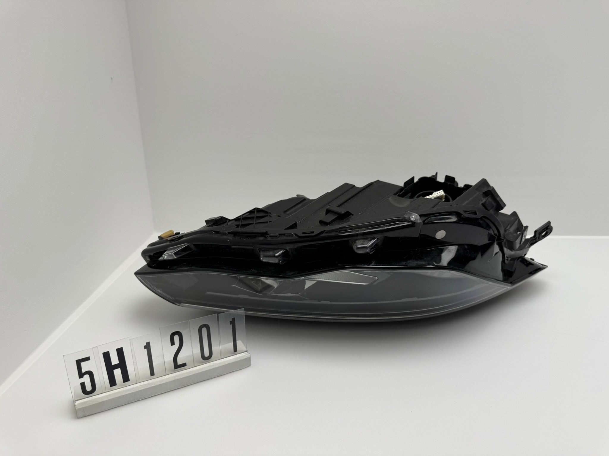 5H1.941.006.B; 5H1 2 01; 91 VW Golf VIII Full LED Frontscheinwerfer Rechts