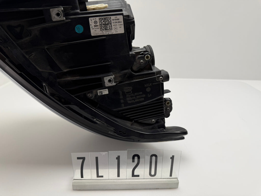 7L1.941.035.A; 7L1 2 01; 94 VW T6.1 Scheinwerfer LED