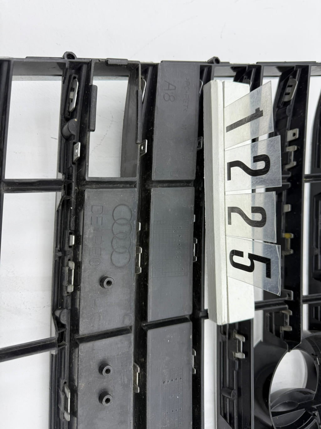 4H0853651AA, 1225, Original Kühlergrill AUDI A8 D4 4H LIFT